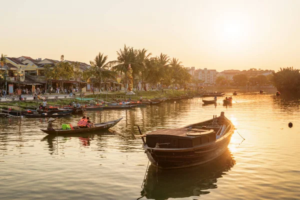 Hoi Hoian Vietnam Abril 2018 Hermosa Vista Los Barcos Turísticos — Foto de Stock