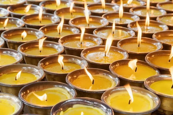 Burning Candles Temple Lights Ceremony Prayer Meditation Church Interior Shallow — Stock Photo, Image