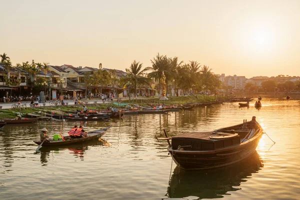 Hoi Hoian Vietnam Abril 2018 Vista Panorámica Los Barcos Turísticos — Foto de Stock