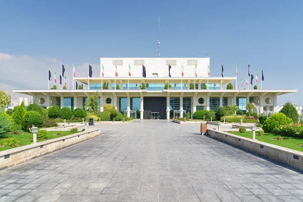 Scenic view of Milad Tower Conference Hall in Tehran, Iran — Stock Photo, Image