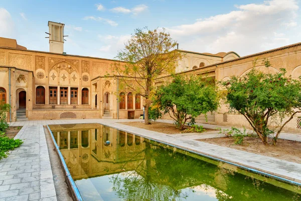 Csodálatos kilátás a Borujerdi történeti ház Kasan, Irán — Stock Fotó