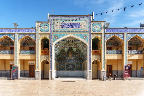 Vy över Shah Cheragh-moskén och mausoleet, Shiraz, Iran — Stockfoto