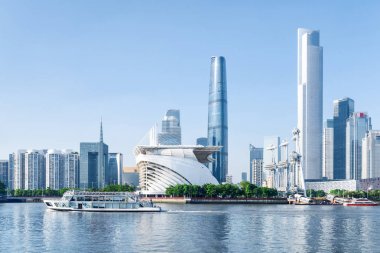Pearl River boyunca yelken Doğal beyaz turist tekne, Çin