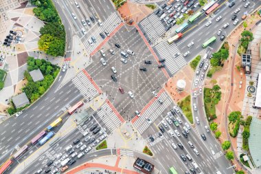 Seul, Güney Kore'de yol kavşağı görünümü