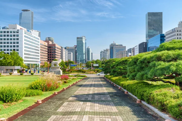 Чудовий міський пейзаж в Yeouido (Yeoui Island), Сеул, Південна Корея — стокове фото