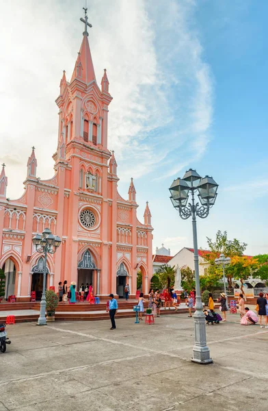 Прекрасный вид на собор Да Нанг в Дананге, Вьетнам — стоковое фото