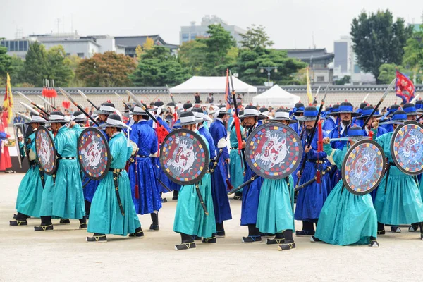 Amazing performance with historical reconstruction, South Korea — Stock Photo, Image