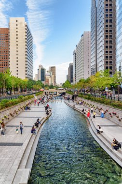 Seul şehir merkezinde Cheonggye Deresi Awesome görünümü