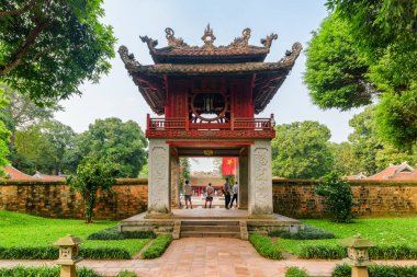 Edebiyat Tapınağı'nın Khue Van köşkü. Hanoi