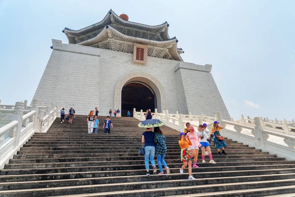 Η κάτω θέα του εθνικού μνημείου Τσιάνγκ Κάι-Σεκ — Φωτογραφία Αρχείου
