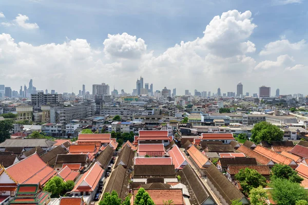 Fantastisk stadsbilden i Bangkok, Thailand. Bangkoks skyline — Stockfoto