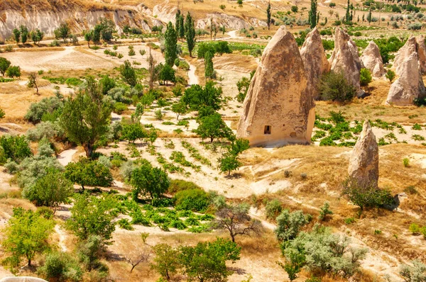 Kapadokya 'da Göreme Milli Parkı 'nın güzel manzarası, turke — Stok fotoğraf