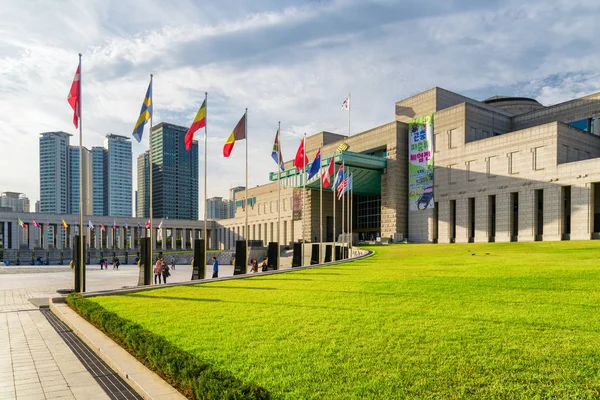 Maravillosa vista del Memorial de Guerra de Corea en Seúl — Foto de Stock