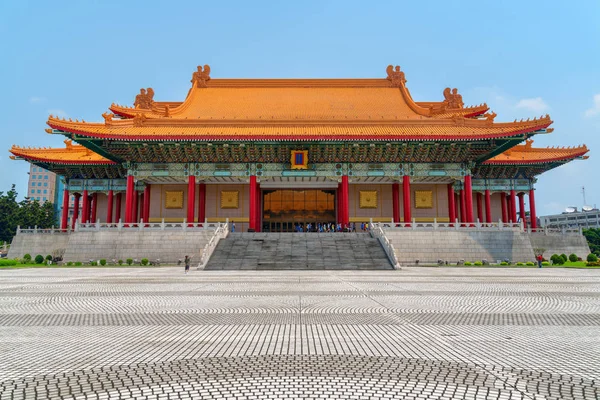 Hoofdaanzicht van de nationale concert zaal in Taipei, Taiwan — Stockfoto