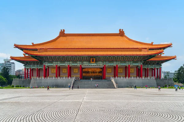 Vigtigste udsigt over National Theater på Liberty Square, Taiwan - Stock-foto