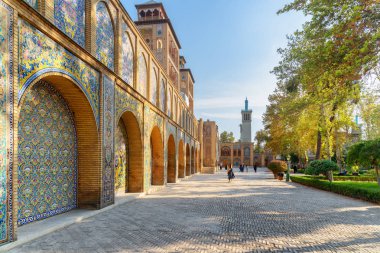 Golestan Sarayı'nda avlu ve bahçe harika görünümü