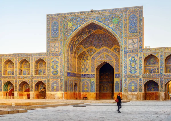 Fantastisk utsikt över gården i Shah-moskén, Isfahan, Iran — Stockfoto