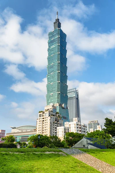 4月26 2019 台北101 台北世界金融センター の素晴らしい景色がダウンタウンにあります 超高層ビルと台湾のランドマークです 驚くべき街並み — ストック写真