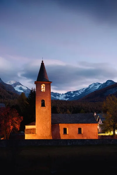 Christianity church on Sils village in Swiss Alps — Stock Photo, Image