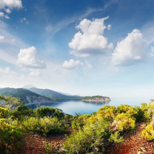 Türkiye 'de İnanılmaz Akdeniz manzarası — Stok fotoğraf