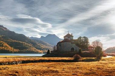 Champferersee gölde şaşırtıcı güneşli gün