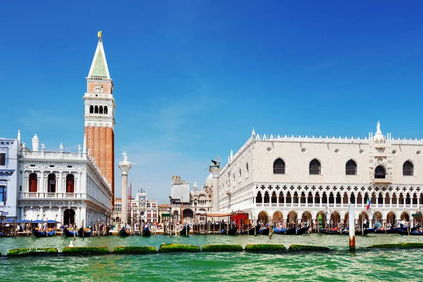 Piazza San Marco vista de barco no Grande Canal — Fotografia de Stock