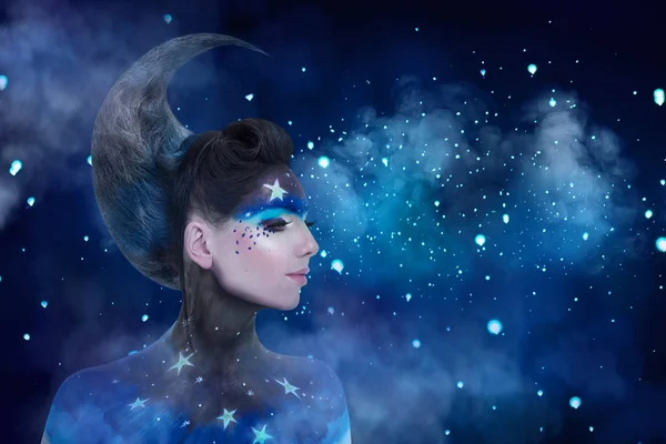 Retrato Fantasía Joven Mujer Cosplay Luna Con Estrellas Maquillaje Peinado —  Fotos de Stock