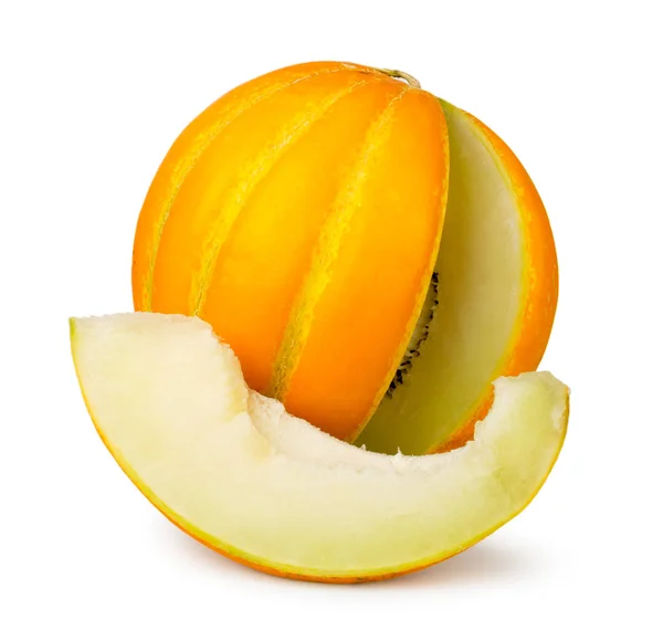 Melon mûr avec tranche coupée en gros plan sur un blanc. Isolé — Photo