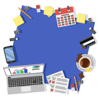 Boşluk dizüstü bilgisayar, telefon, kahve Kupası ve ofis malzemeleri ile çalışmak.