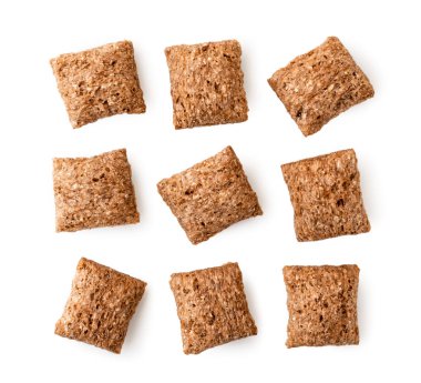 Beyaz üzerine mısır gevreği pedleri seti. Üst görünümü.