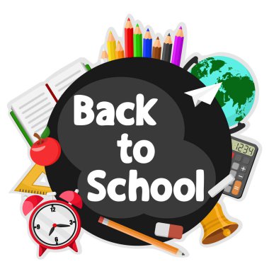 Beyaz bir siyah Board etrafında Okul malzemeleri, metin için alan. Okula geri dön.