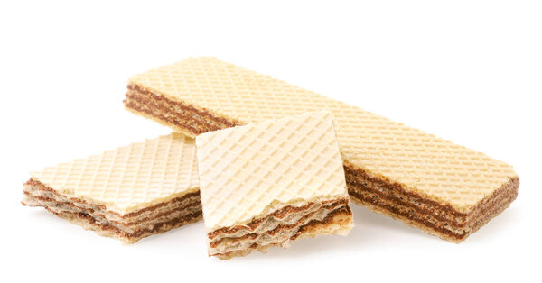 Вафли с шоколадом близко на белом фоне. Isolated