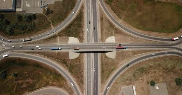 Zomer Luchtfoto Beelden Van Vervoer Junction Verkeer Cross Road Junction — Stockvideo