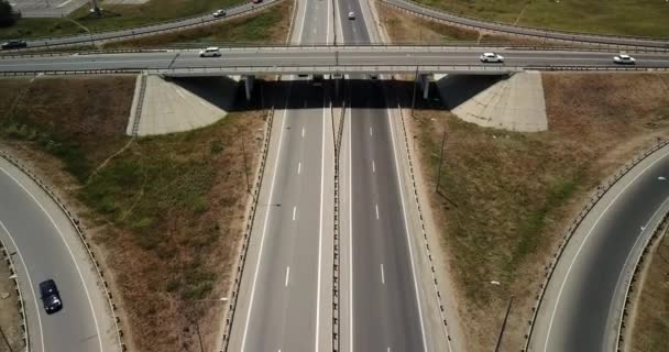 Zomer Luchtfoto Beelden Van Vervoer Junction Verkeer Cross Road Junction — Stockvideo