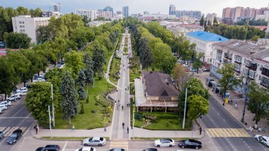 Krasnodar / Rusya - Alexander Zafer Takı (Ayrıca Tsarski Vorota) bir anıt tarzında iki sokak kesişme noktasında yer alan sözde Rus Krasnodar Merkezi -