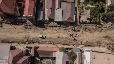 Hava tam bir şantiye görünümünü aşağı üst üzerinde.