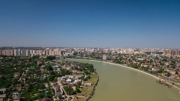 Letecký pohled na jihu Ruska, Krasnodarský kraj, město Krasnodar v roce 2018 — Stock fotografie