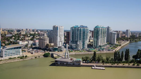 Flygfoto över södra Ryssland, Krasnodar kraj, Krasnodar staden 2018 — Stockfoto