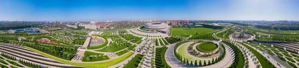 Krasnodar, Rusya - Mayıs 2019: Krasnodar Stadyumu ve parkın panorama görünümü