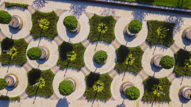 Dikey havadan yukarıdan aşağıya görünüm çekimi ve Krasnodar şehir parkıaşağı bakıyor, Rusya