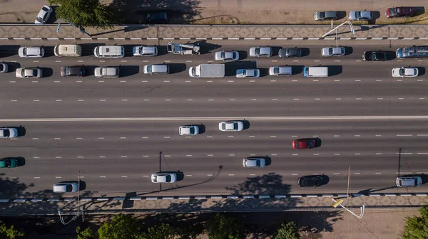 Urban city road traffic from above — Stock Photo, Image