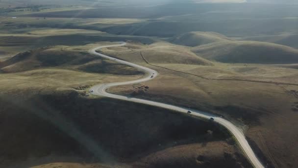 Ορεινος δρομος στη Δημοκρατια της Τσετσένης, Βόρειος Καύκασος, Ρωσία — Αρχείο Βίντεο