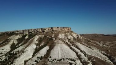 Beyaz Kaya veya Belaya Scala, Rock Aq Kaya, Kırım, Ukrayna 'nın güzel manzarası