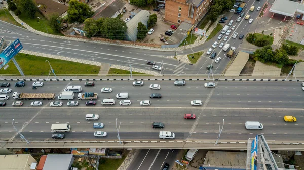 Drones Eye View-abstrakcyjny ruch drogowy, widok z góry, koncepcja transportu — Zdjęcie stockowe