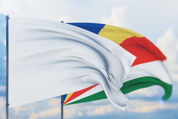 Bandeira branca no mastro acenando ao vento e bandeira das Seychelles. Vista de perto, ilustração 3D. — Fotografia de Stock