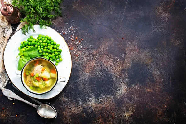 Sopa Fresca Con Guisantes Verdes Cena Saludable —  Fotos de Stock