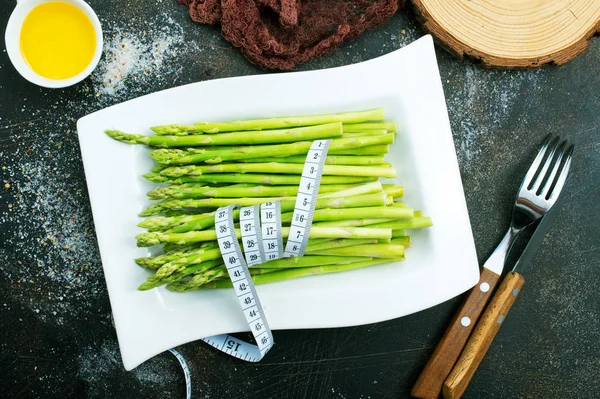 Green Asparagus White Plate Table — Stock Photo, Image