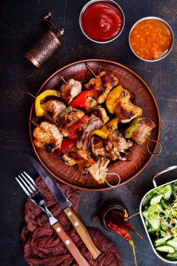 tabakta sebze kebabı et