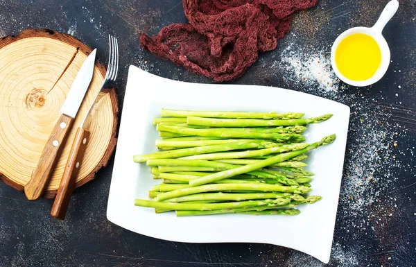 Green Asparagus White Plate Table — Stock Photo, Image