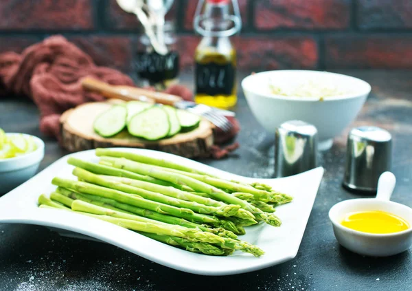 Green Asparagus White Plate Table — Stock Photo, Image